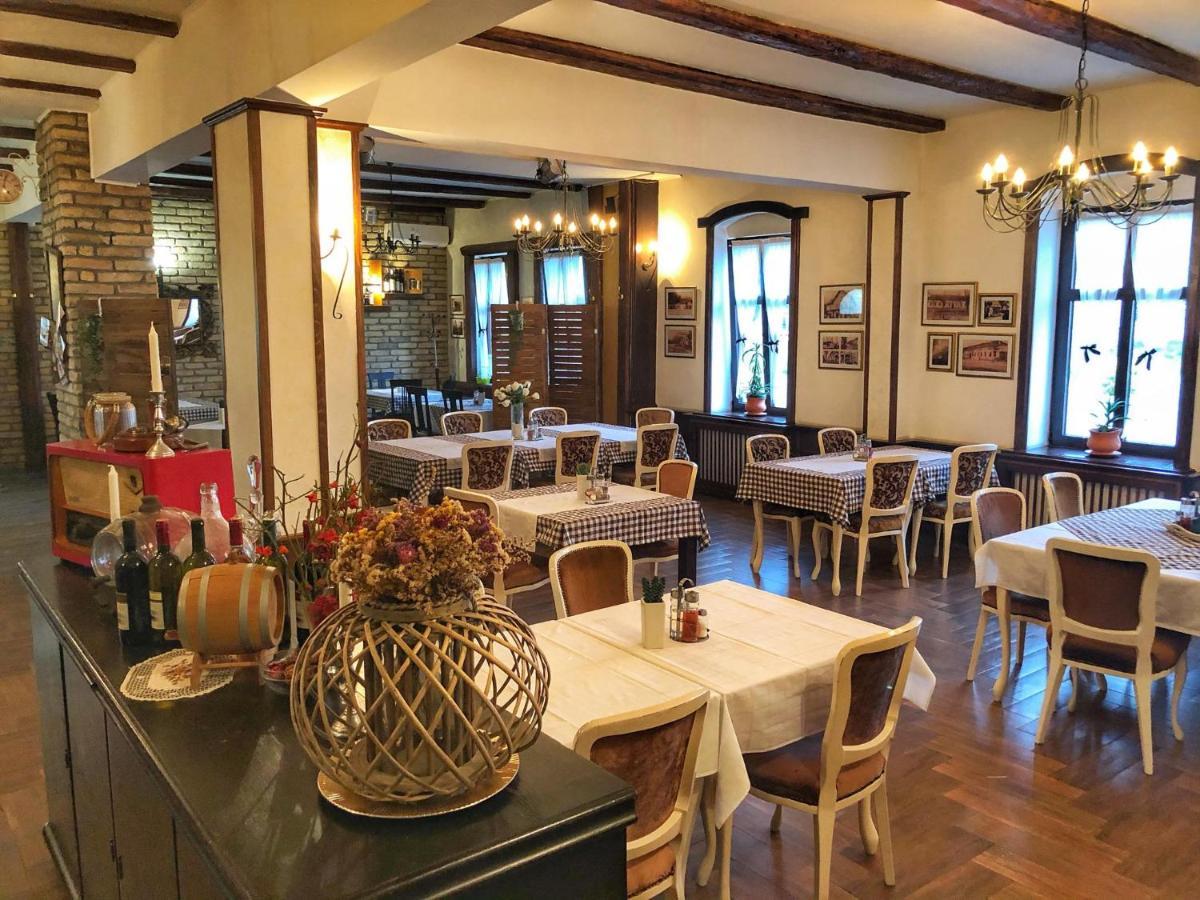 Tepic Garni Hotel Temerin Zewnętrze zdjęcie
