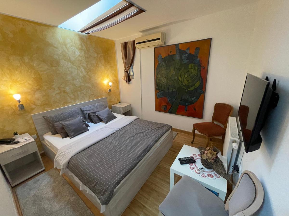 Tepic Garni Hotel Temerin Zewnętrze zdjęcie