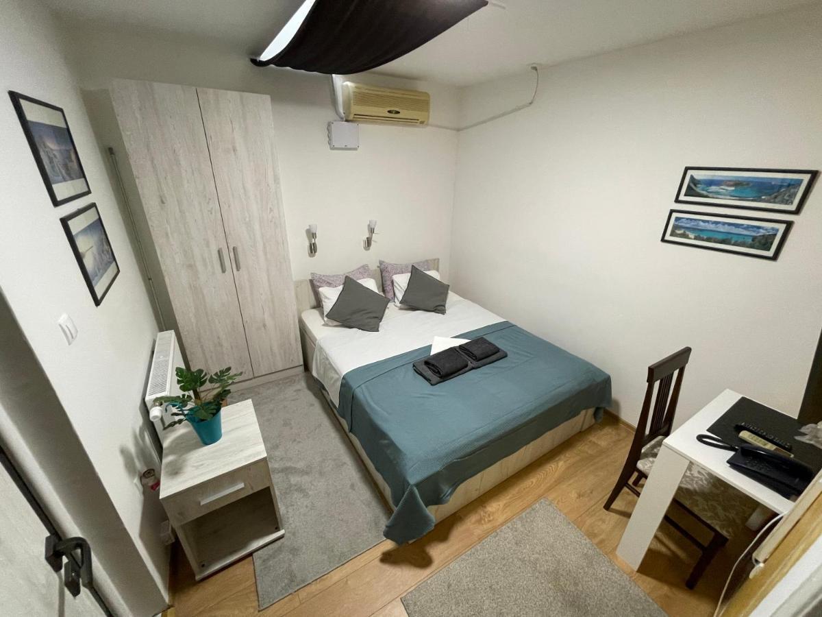 Tepic Garni Hotel Temerin Zewnętrze zdjęcie